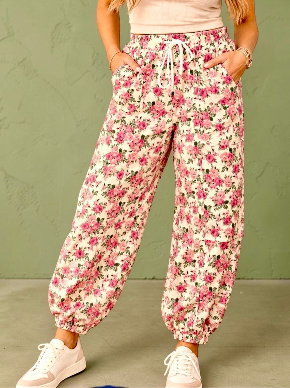 BiBi Floral Jogger Pants Pink Rose Drawstring Twill Elastic Waist Large NEW